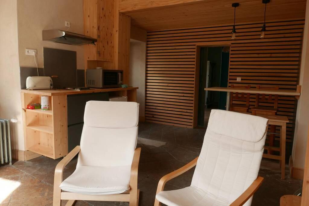 Joli Appartement Confortable Renove Style Cosy Saint-Martin-de-la-Porte Eksteriør billede